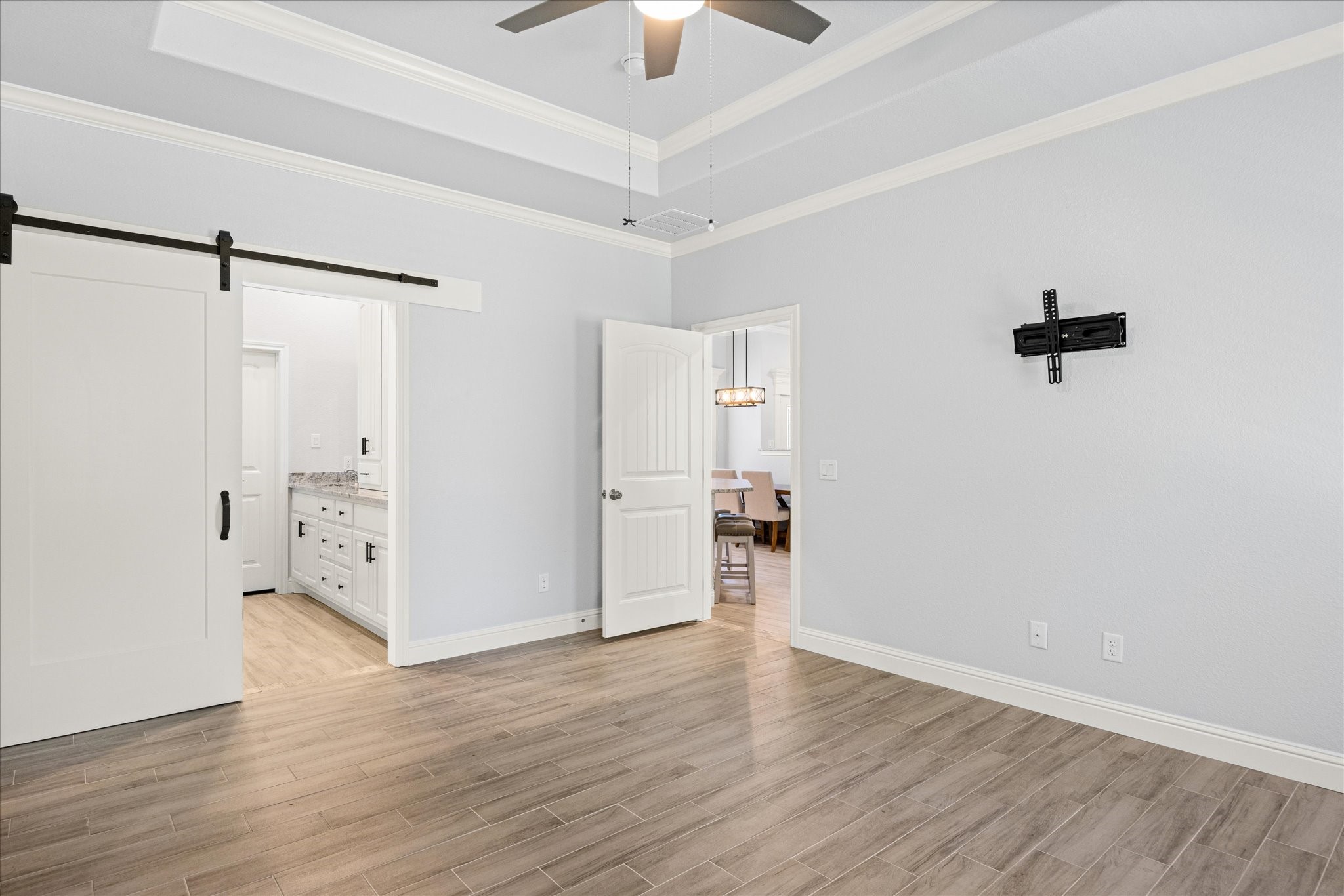 2206 Navasota Street Granbury TX 76048