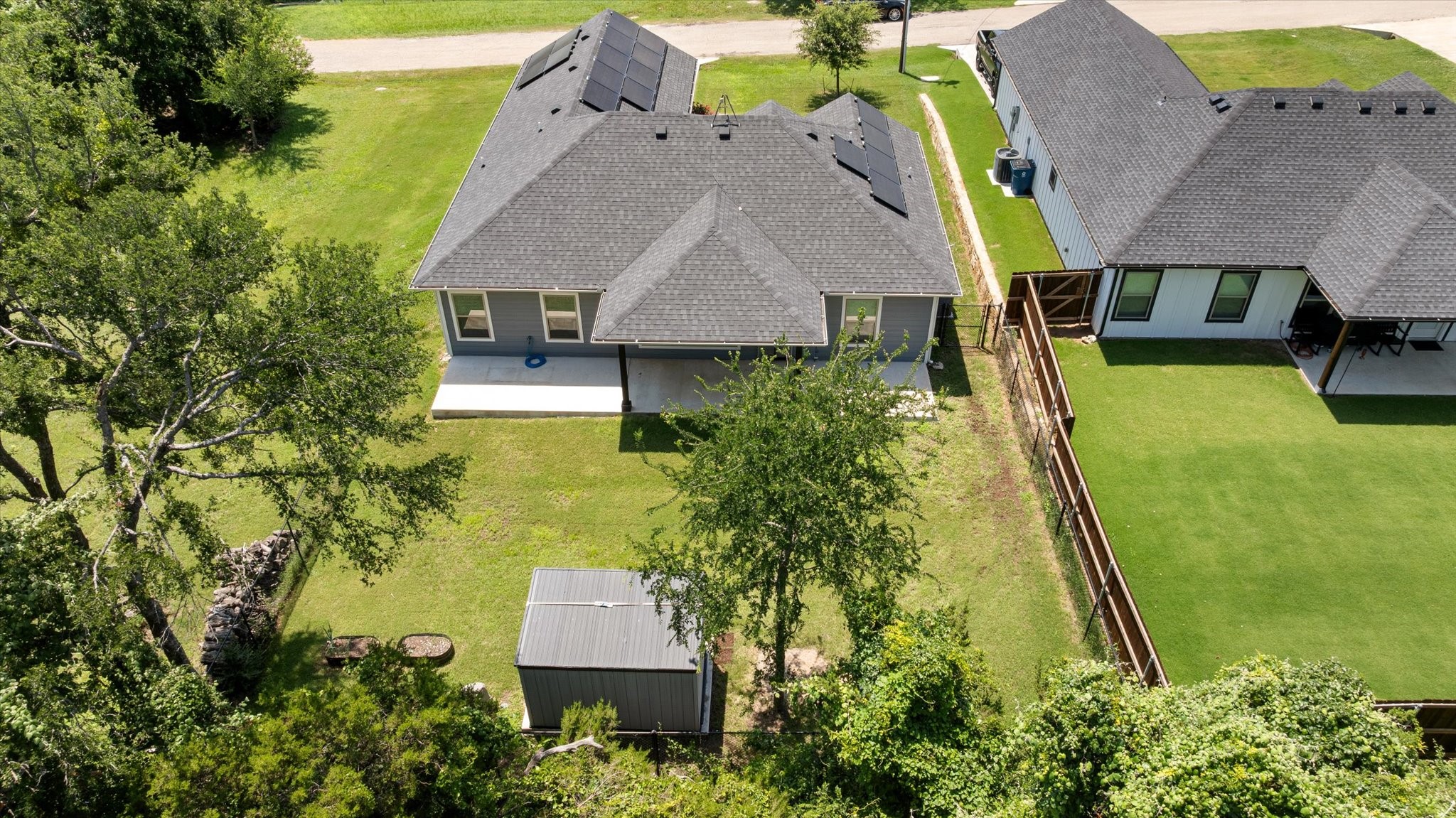 2206 Navasota Street Granbury TX 76048