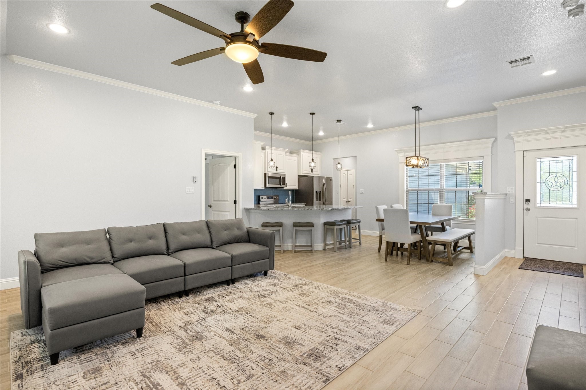 2206 Navasota Street Granbury TX 76048