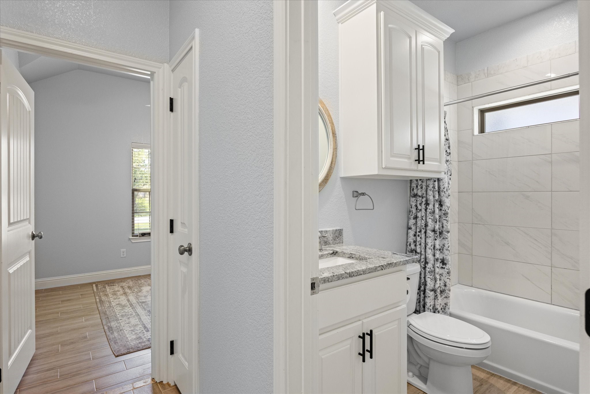2206 Navasota Street Granbury TX 76048