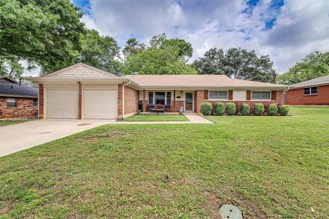 1707 Camellia Drive Arlington TX 76013