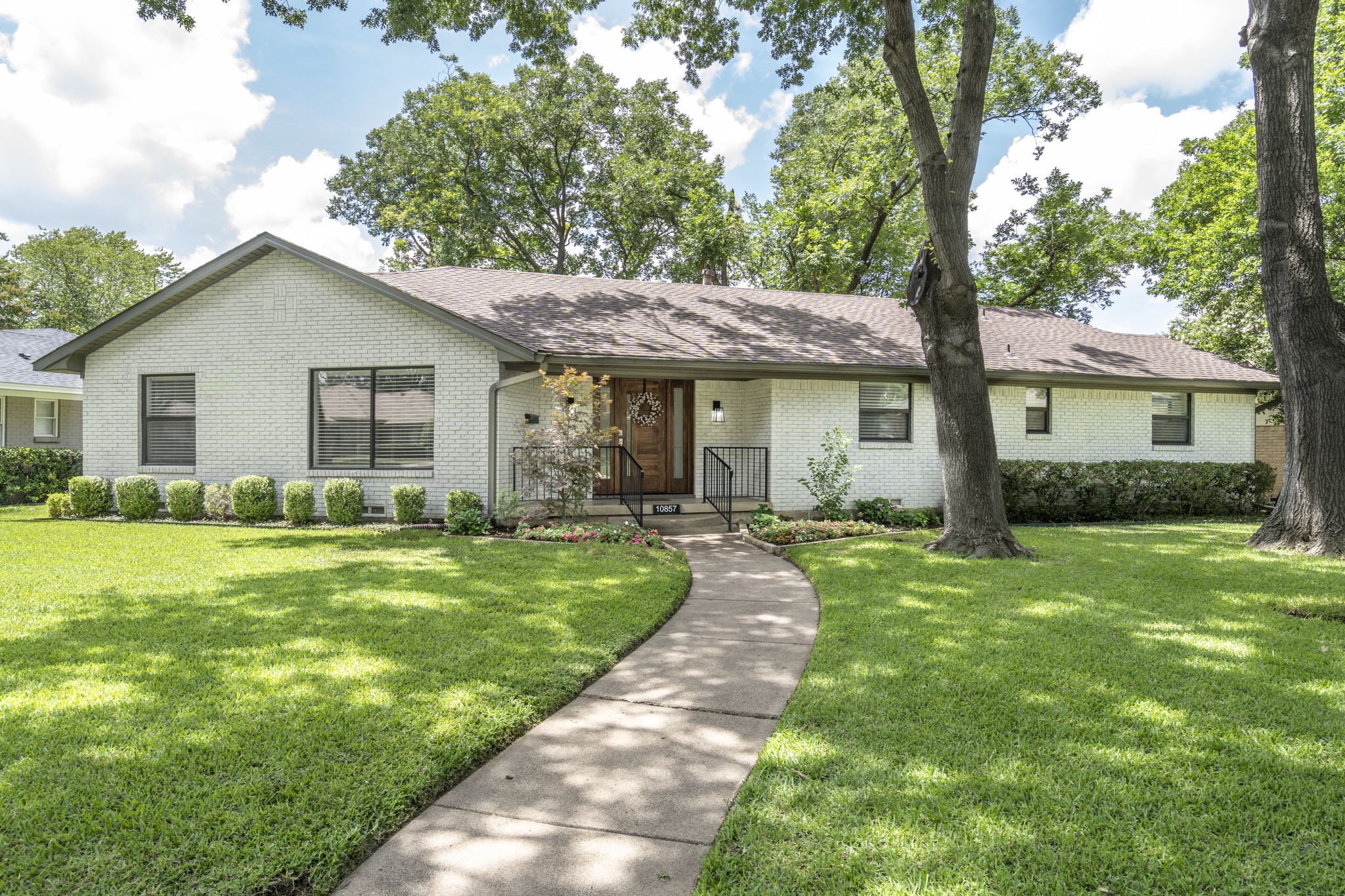 10857 Waterbridge Circle Dallas TX 75218