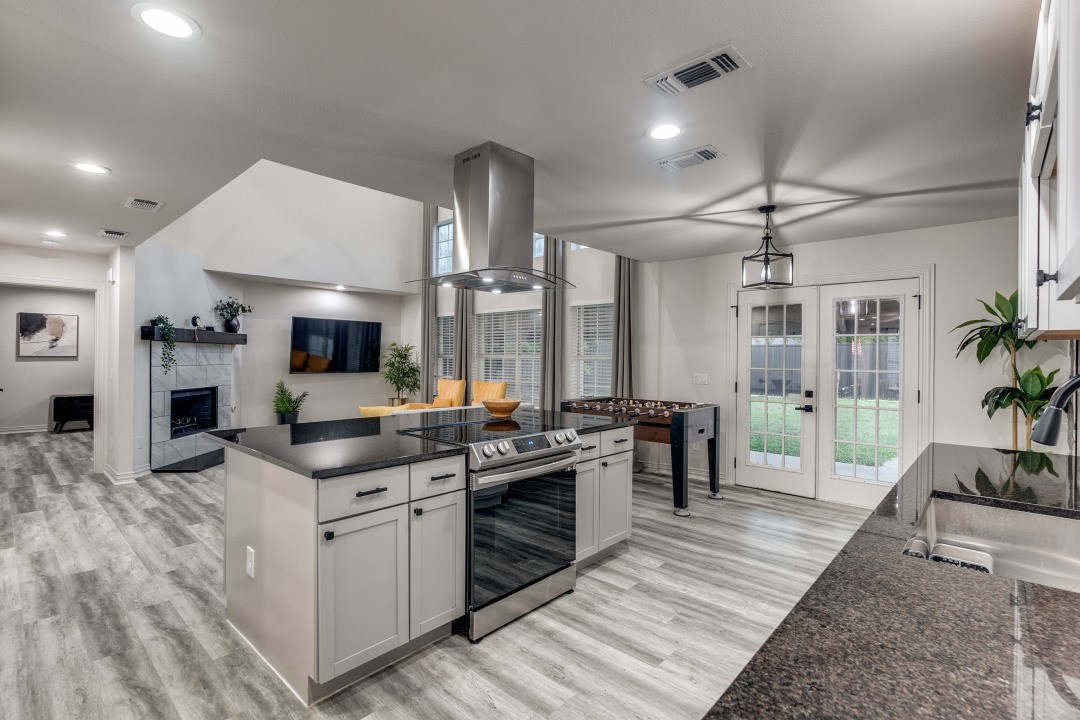 3304 Inwood Road Dallas TX 75235