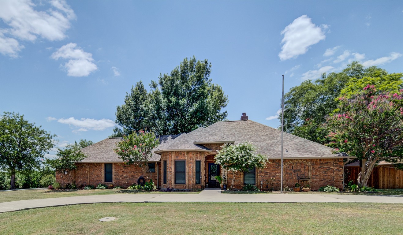 301 Half Moon Way Runaway Bay TX 76426