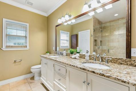 17230 Marianne Circle Dallas TX 75252