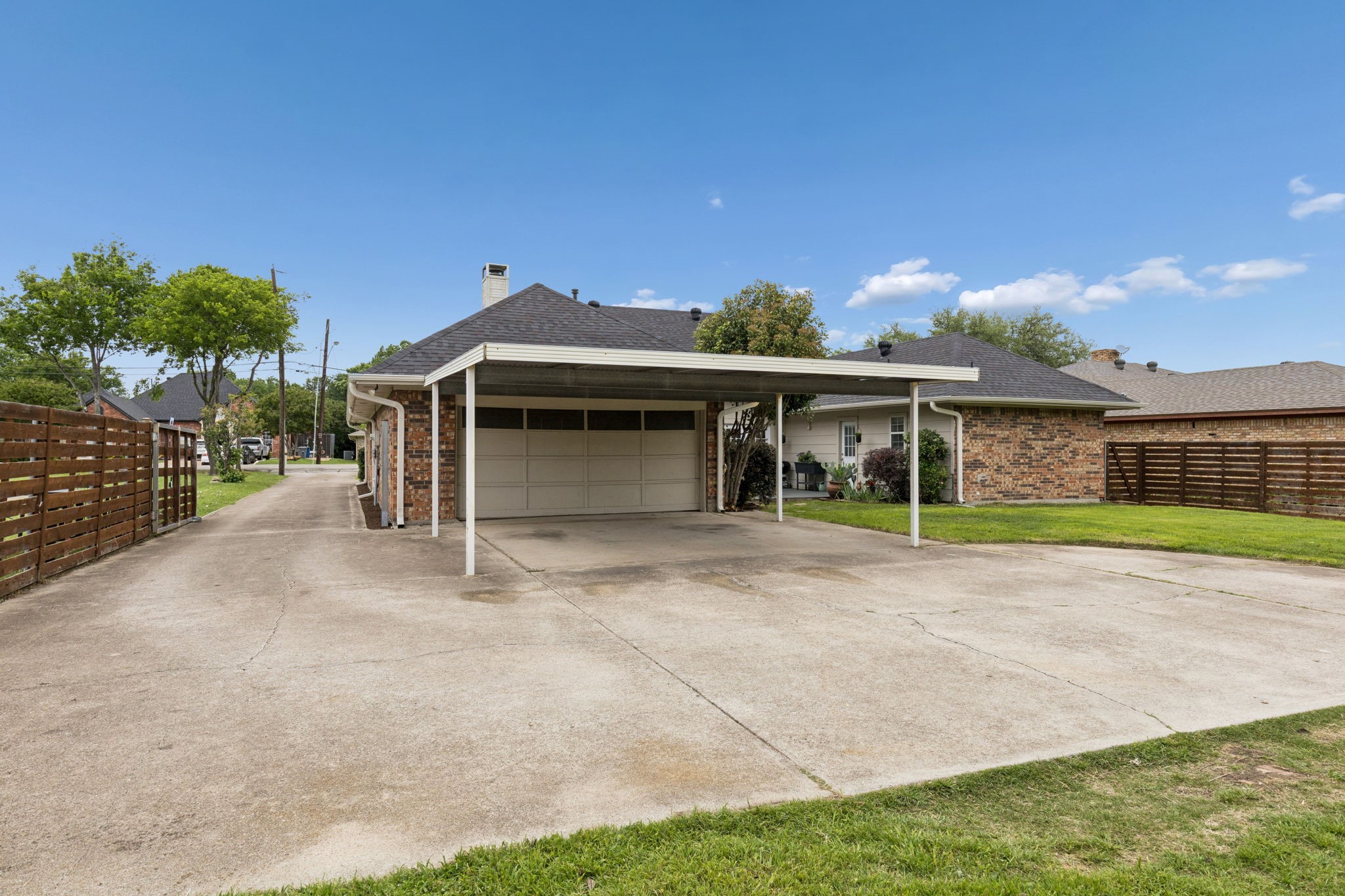 17230 Marianne Circle Dallas TX 75252