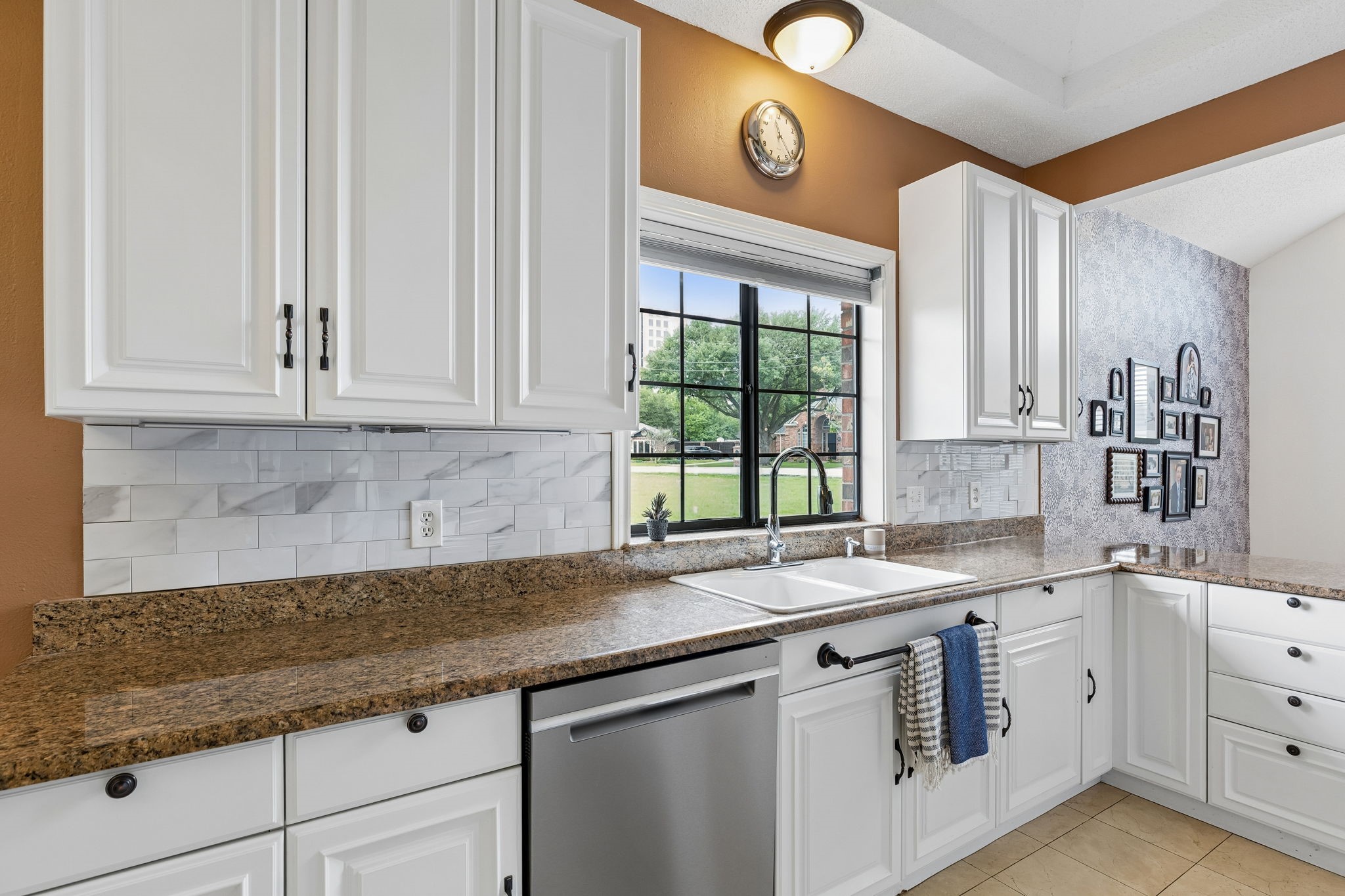 17230 Marianne Circle Dallas TX 75252