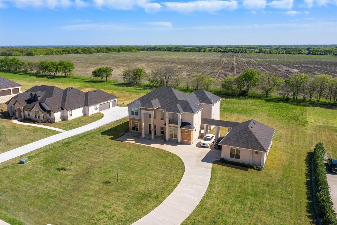 4434 Lake Breeze Drive Mckinney TX 75071