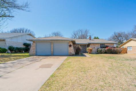 2502 Savannah Court Arlington TX 76014