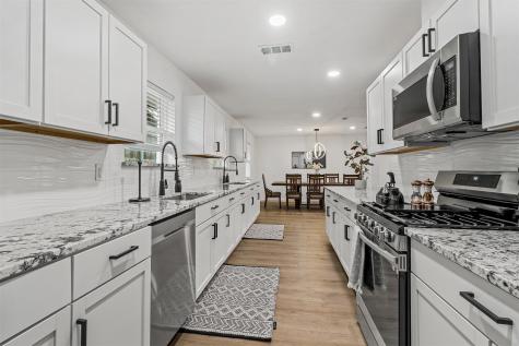 17926 Hillcrest Road Dallas TX 75252