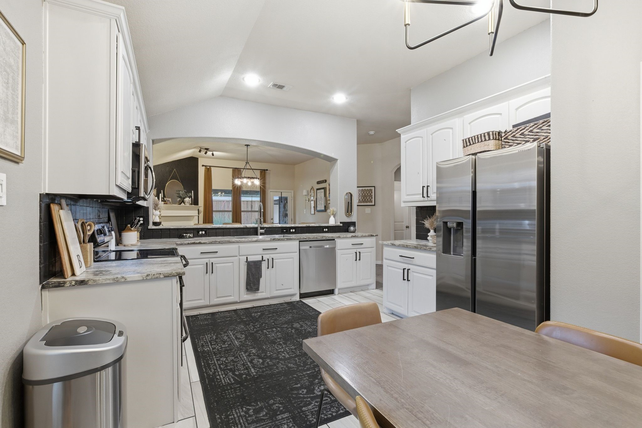 4003 Gabi Avenue Heartland TX 75126