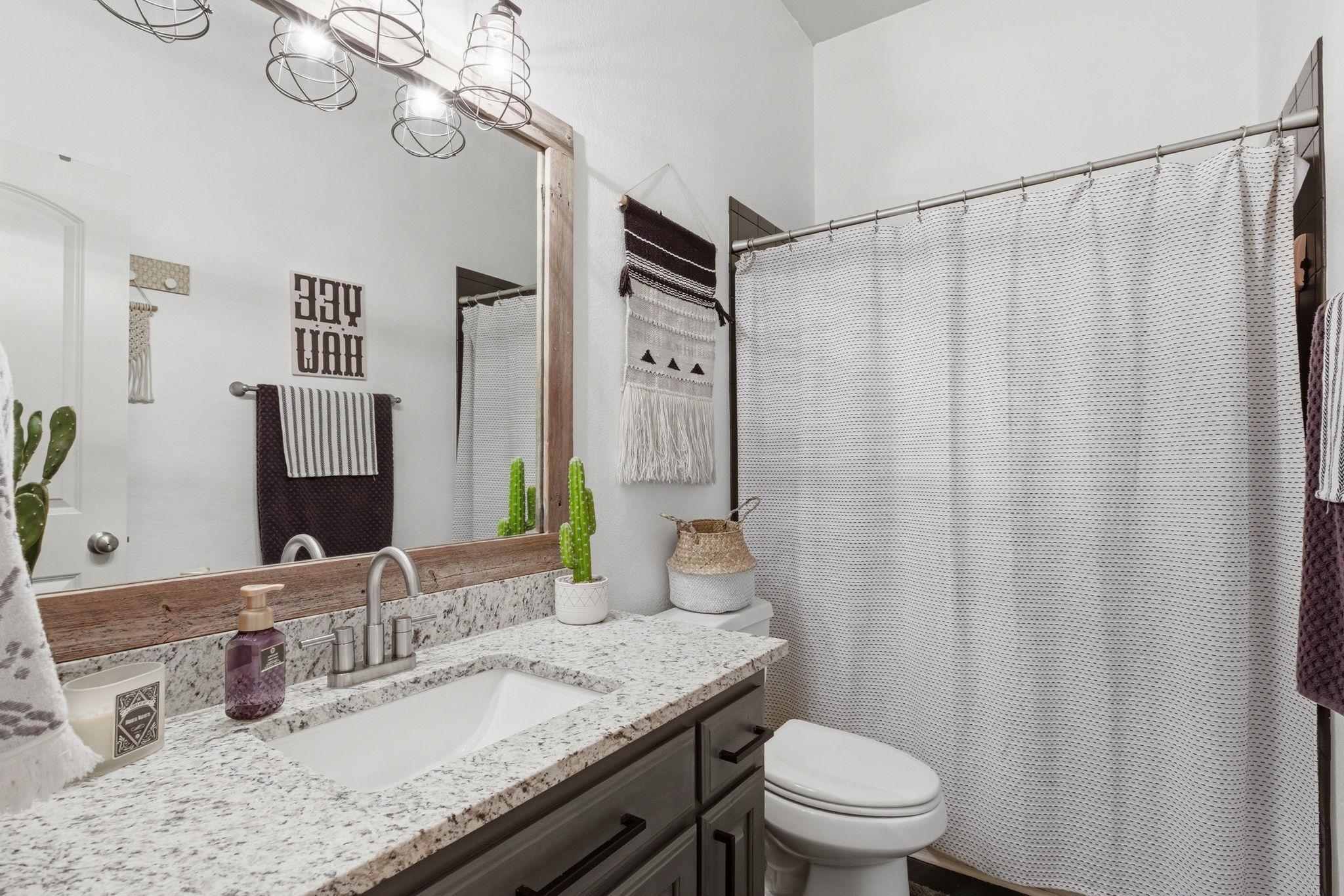 4003 Gabi Avenue Heartland TX 75126