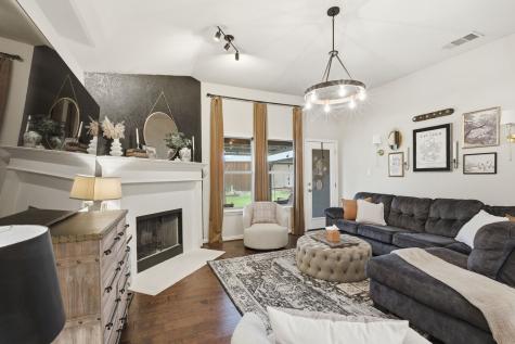 4003 Gabi Avenue Heartland TX 75126
