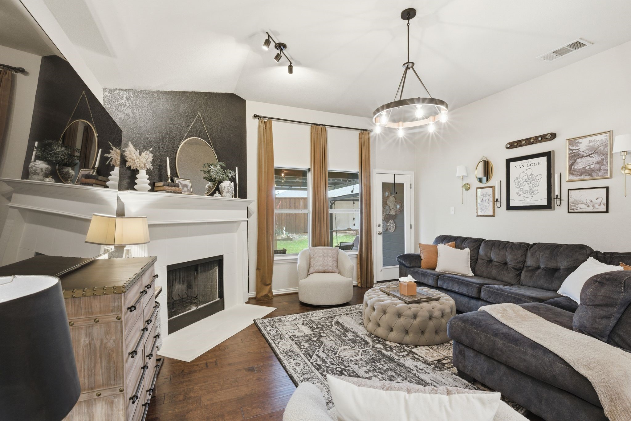 4003 Gabi Avenue Heartland TX 75126