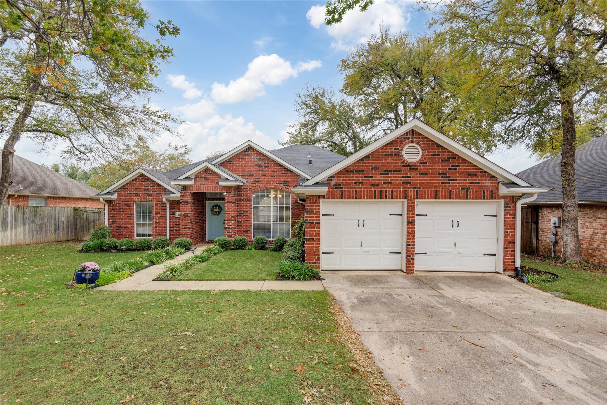2217 Greendale Court Bedford TX 76022