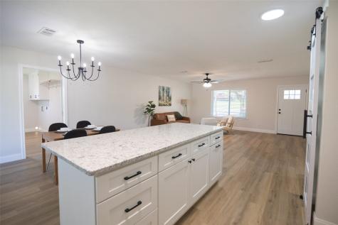 601 N Rosenstein Street Bells TX 75414
