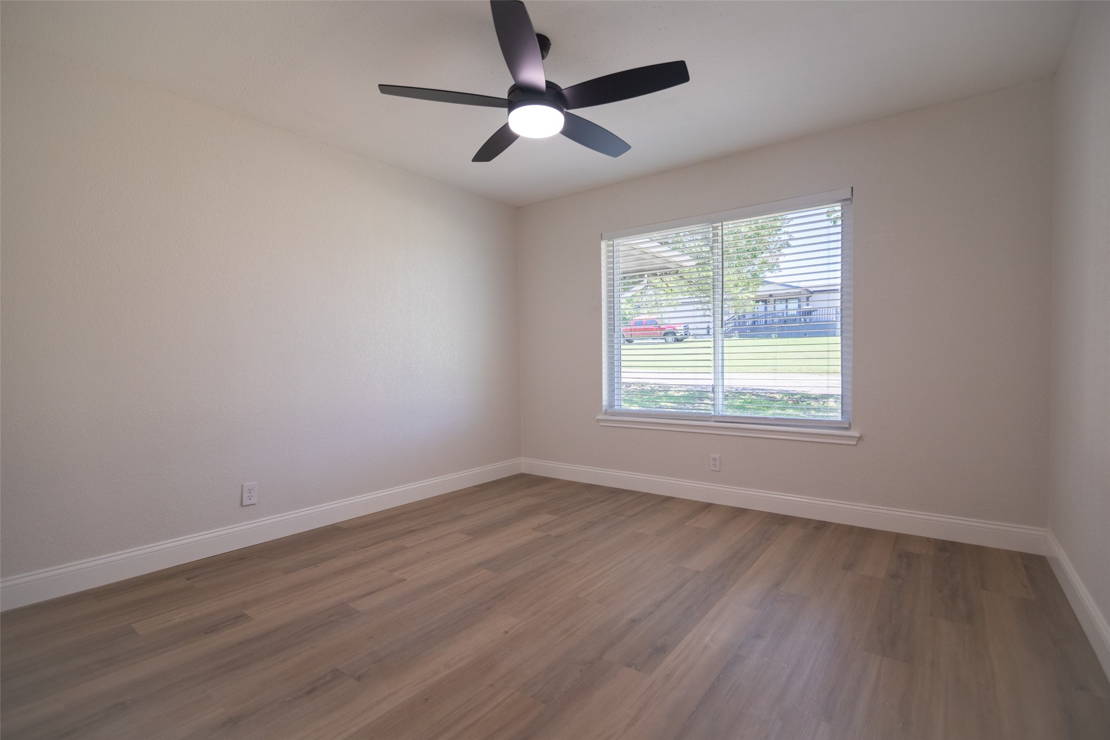 601 N Rosenstein Street Bells TX 75414
