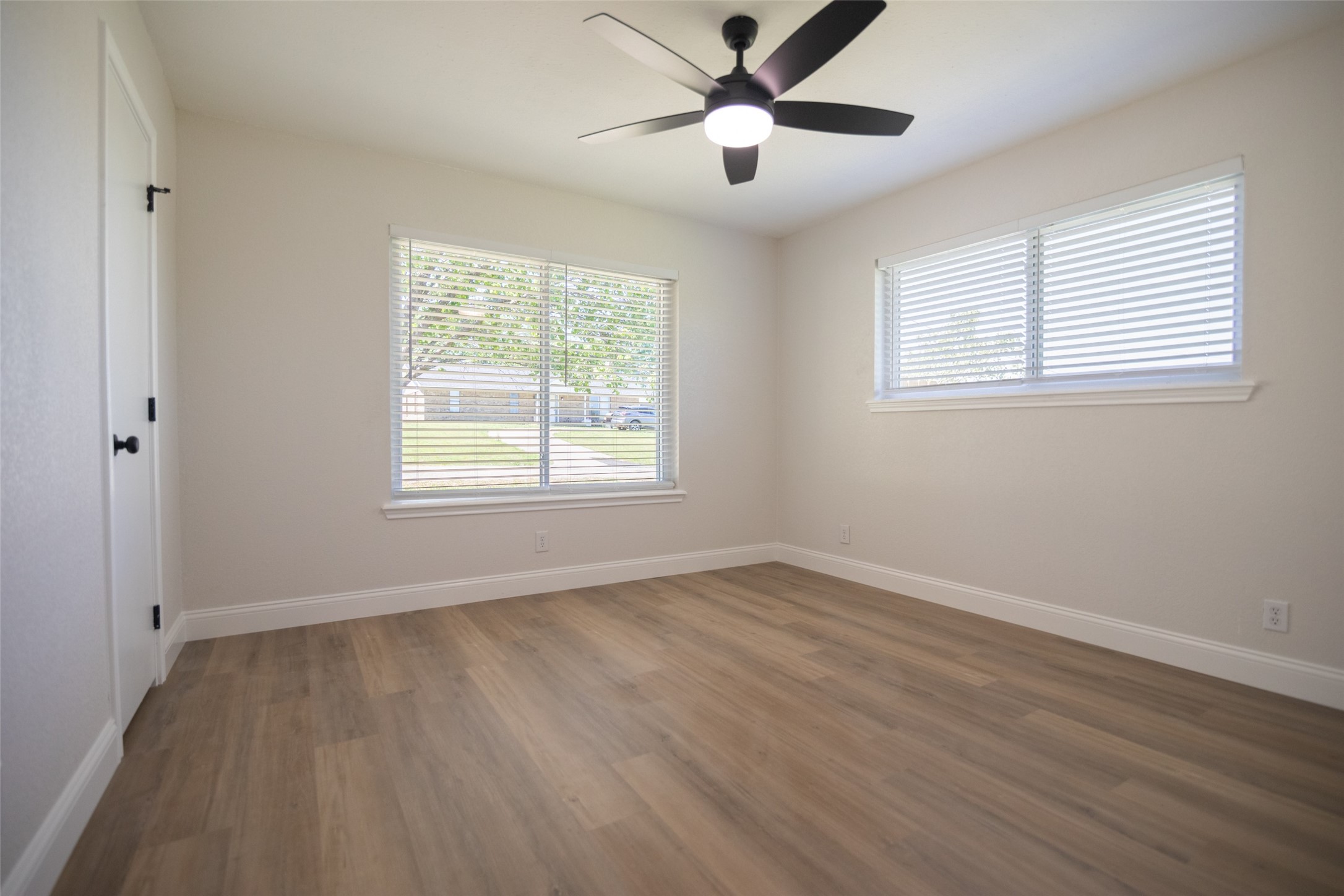601 N Rosenstein Street Bells TX 75414