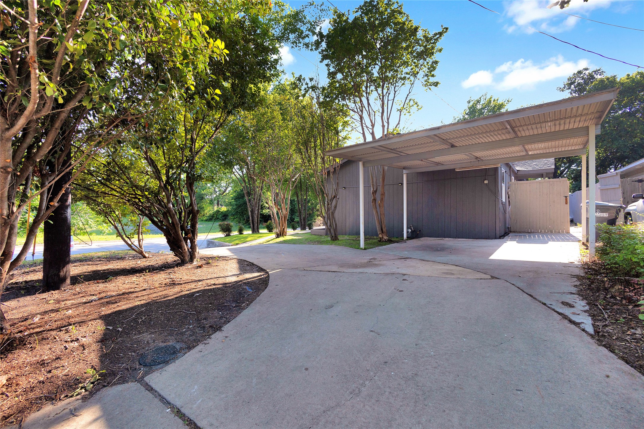 203 Broad Street Mckinney TX 75069
