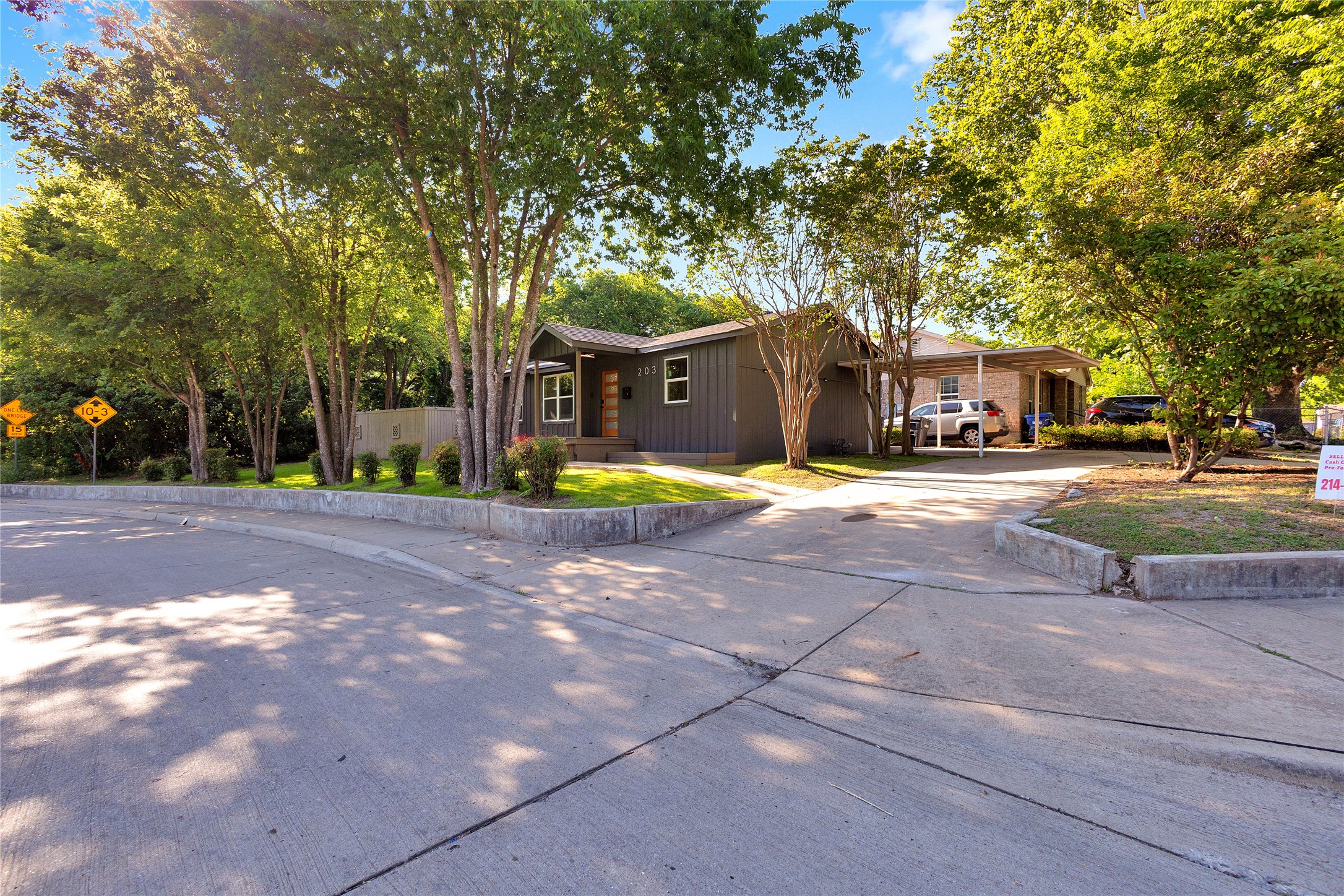 203 Broad Street Mckinney TX 75069