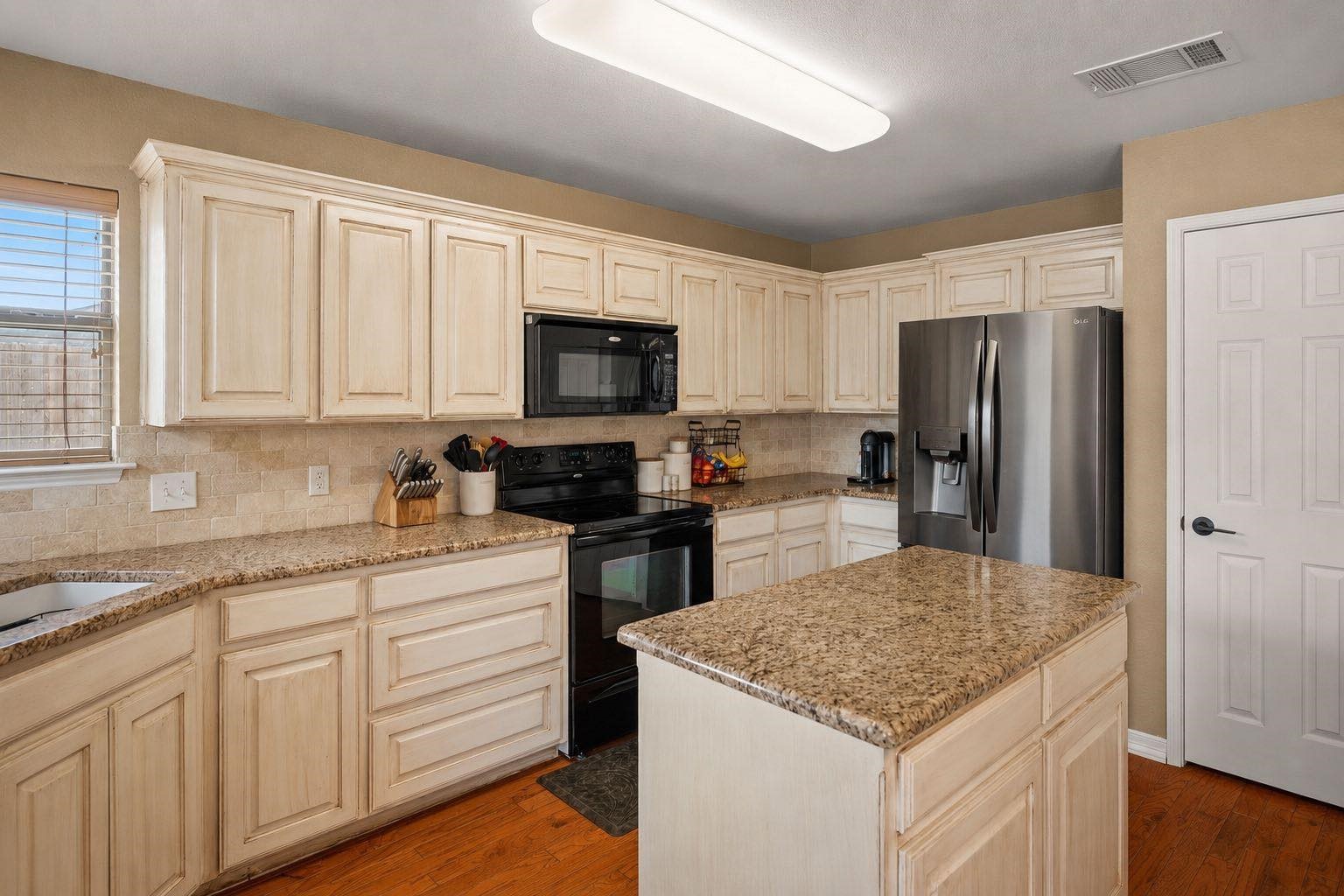 604 W Sheila Circle Joshua TX 76058