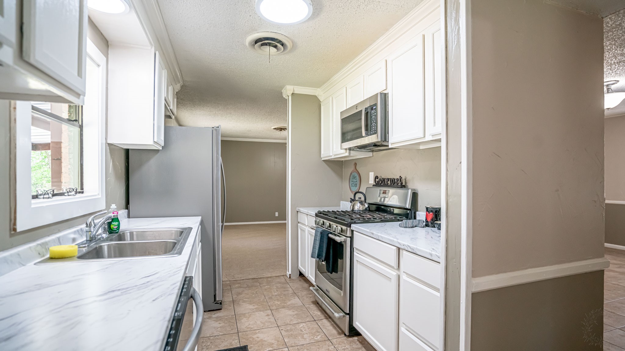 1110 Penrod Street Granbury TX 76048