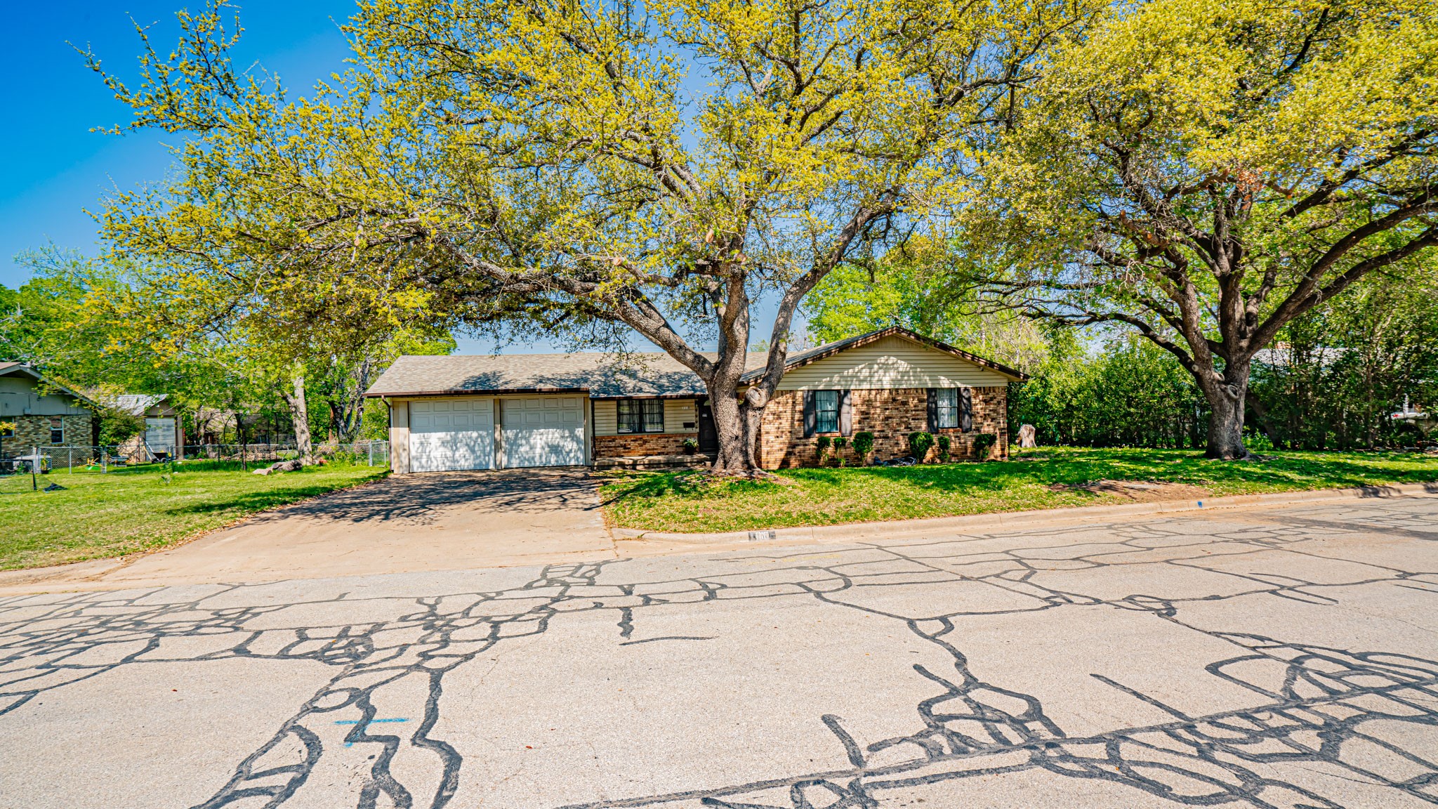 1110 Penrod Street Granbury TX 76048