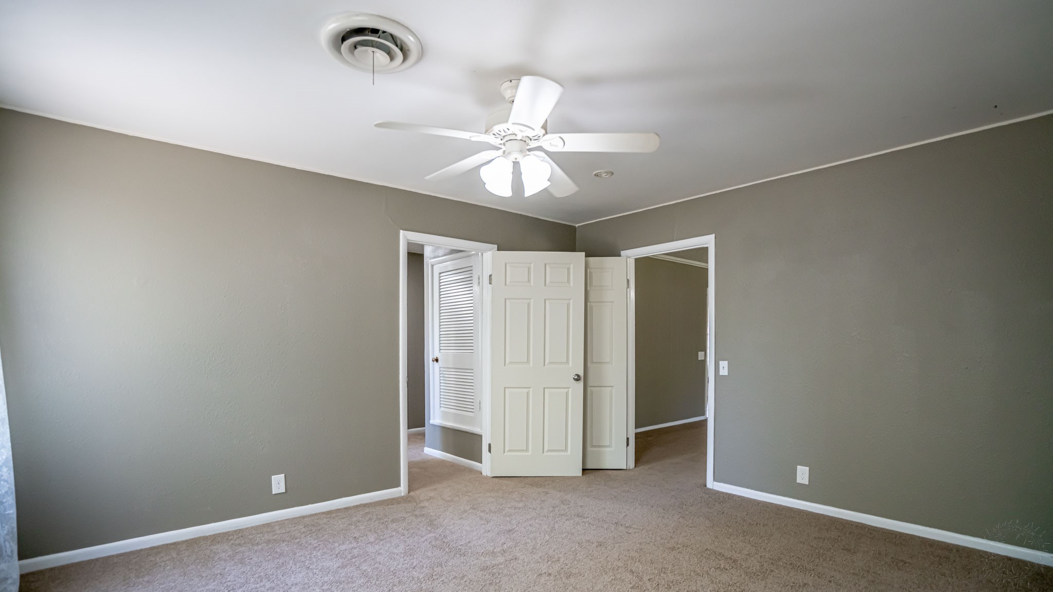 1110 Penrod Street Granbury TX 76048