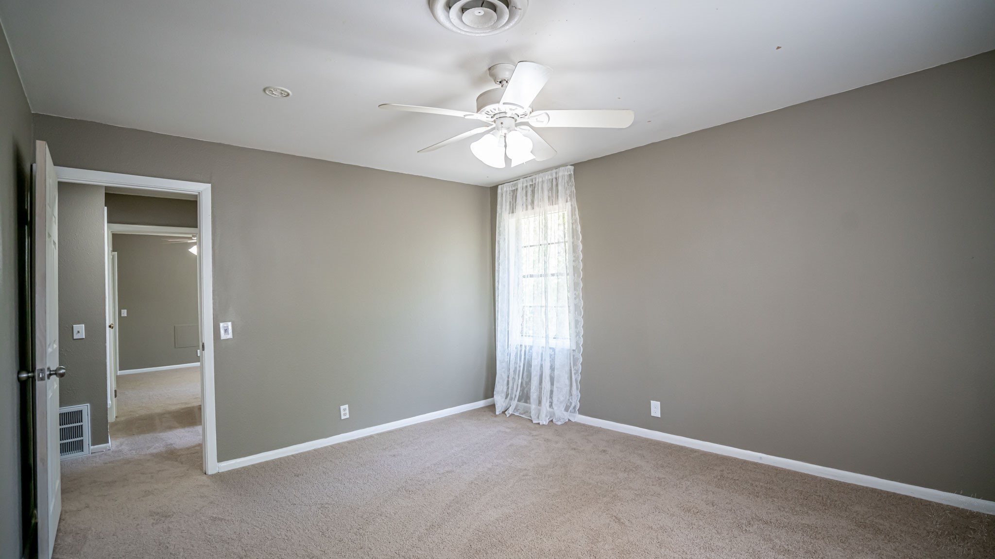 1110 Penrod Street Granbury TX 76048