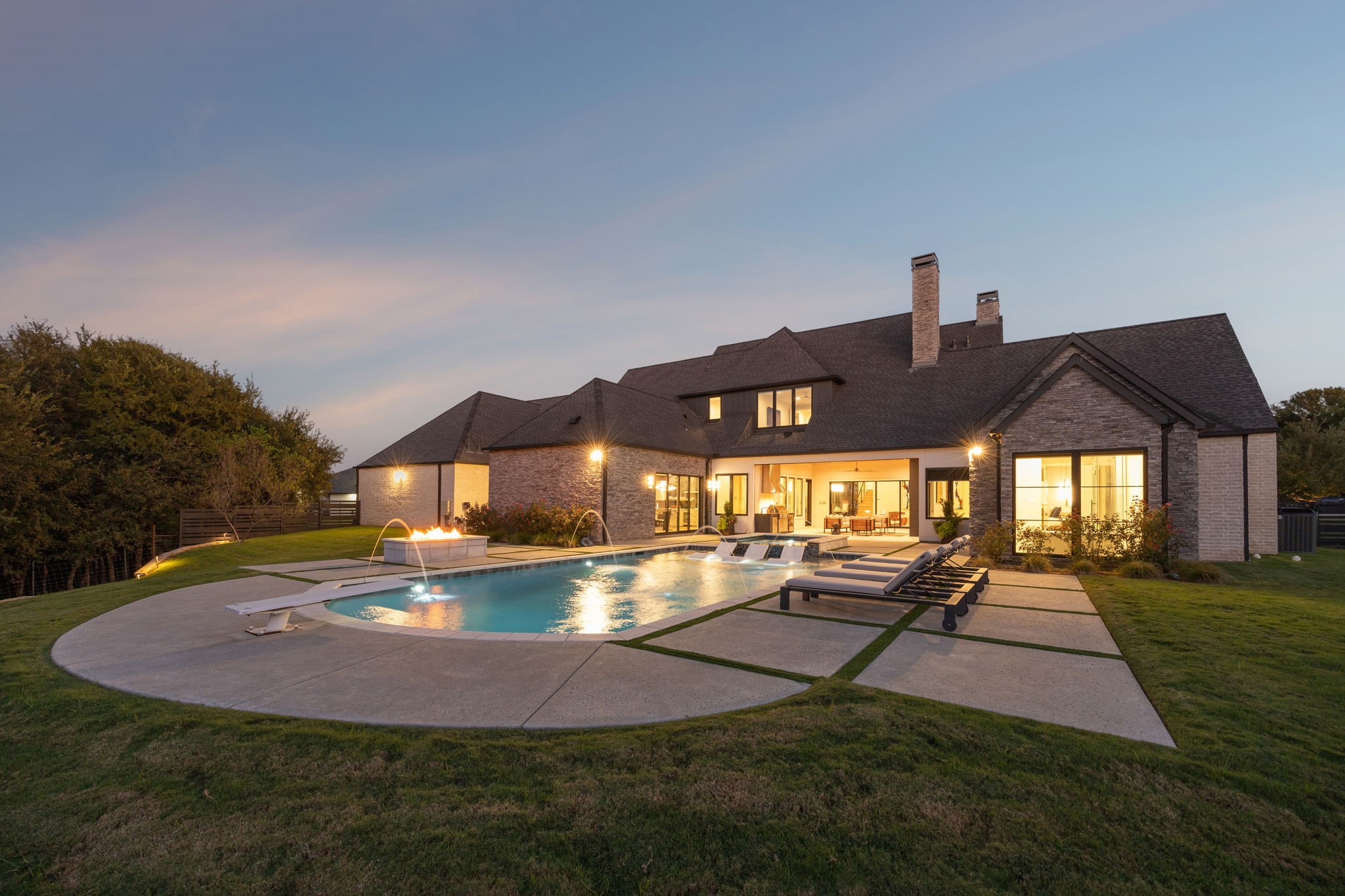 1835 Creekview Court Argyle TX 76226