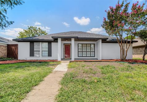 202 E Schreiber Street Garland TX 75040