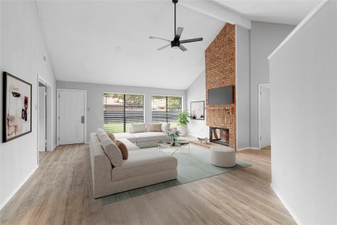 202 E Schreiber Street Garland TX 75040