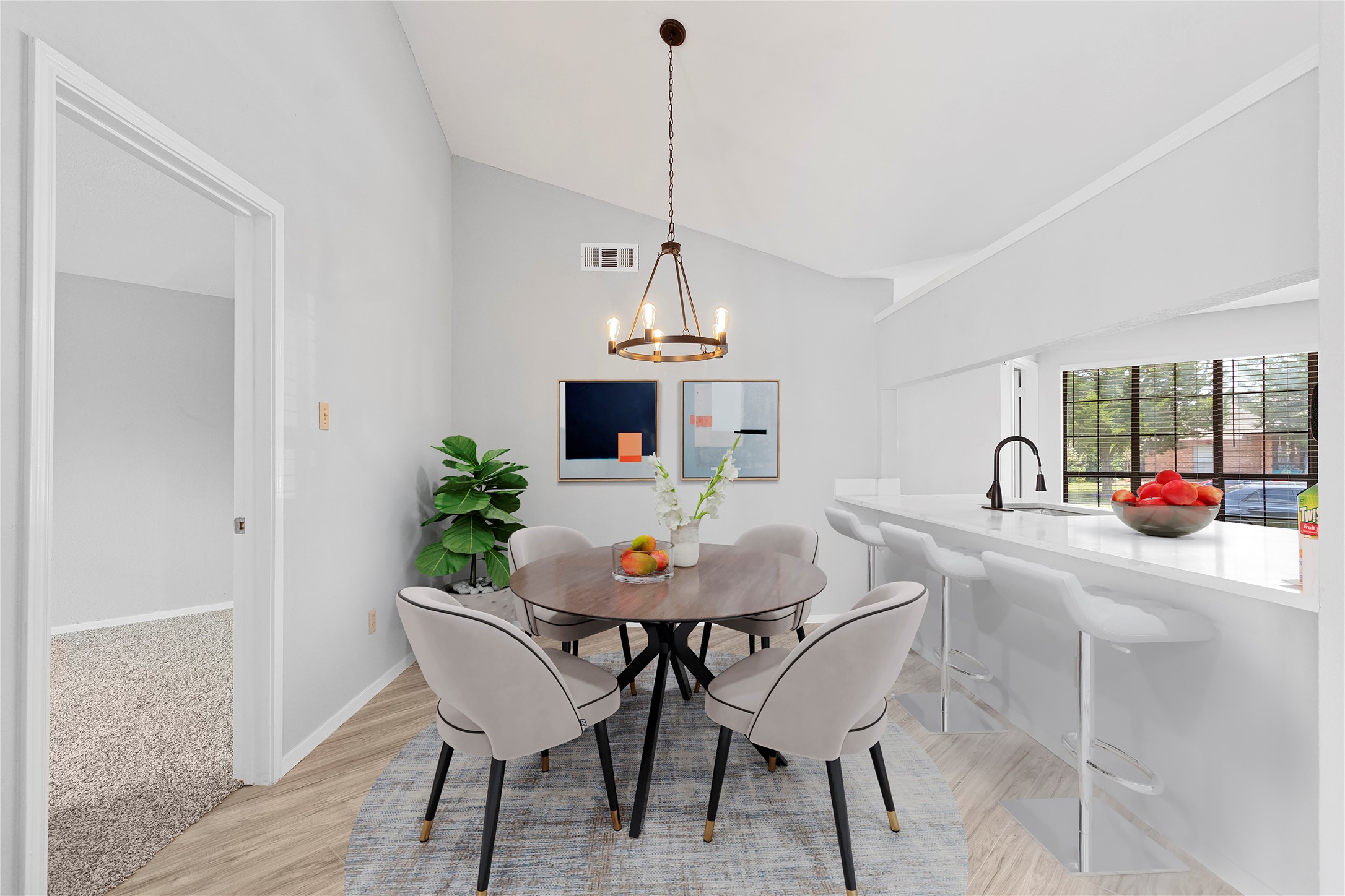 202 E Schreiber Street Garland TX 75040