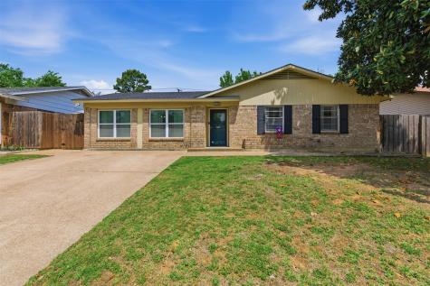 1505 Montclair Street Arlington TX 76015