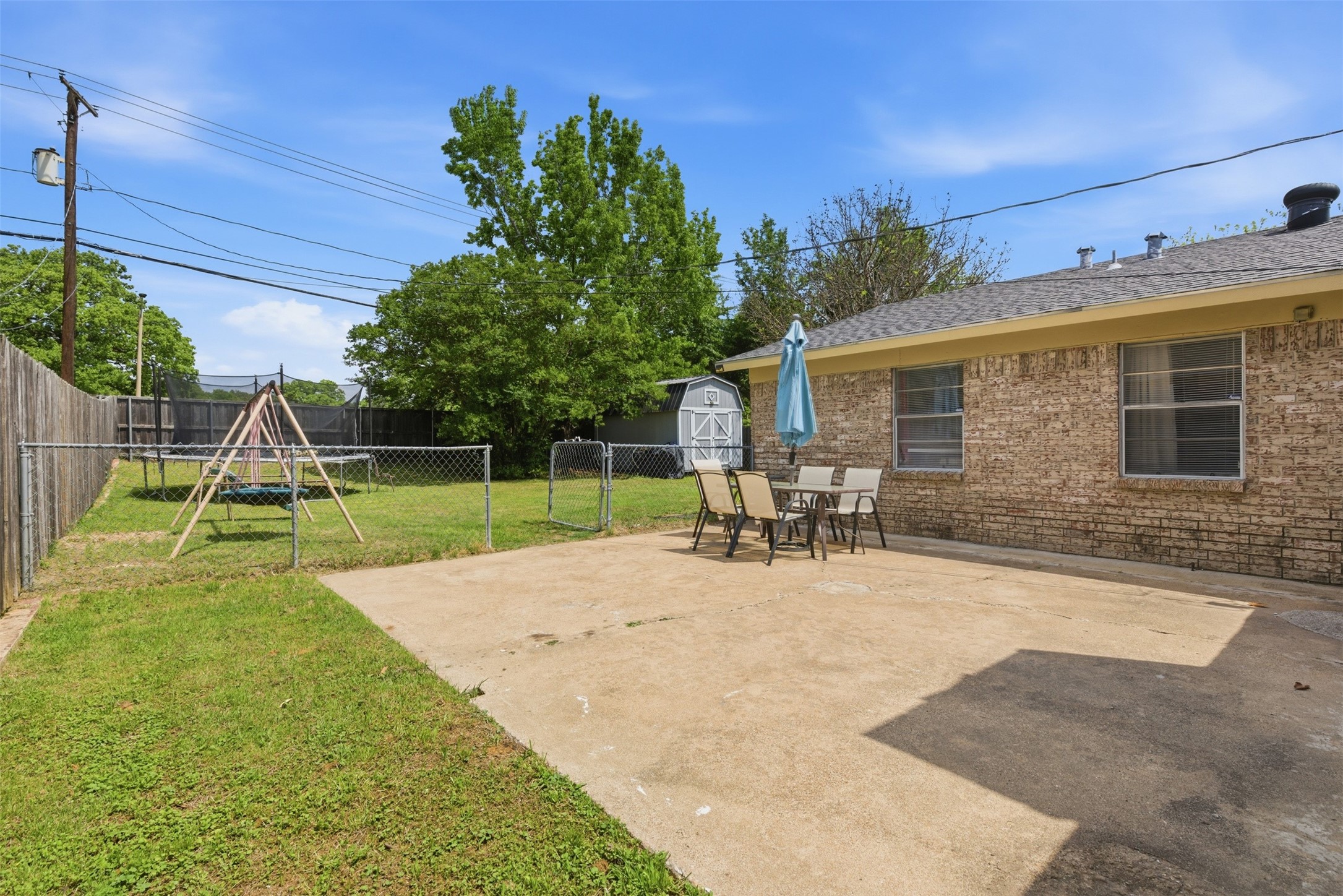 1505 Montclair Street Arlington TX 76015