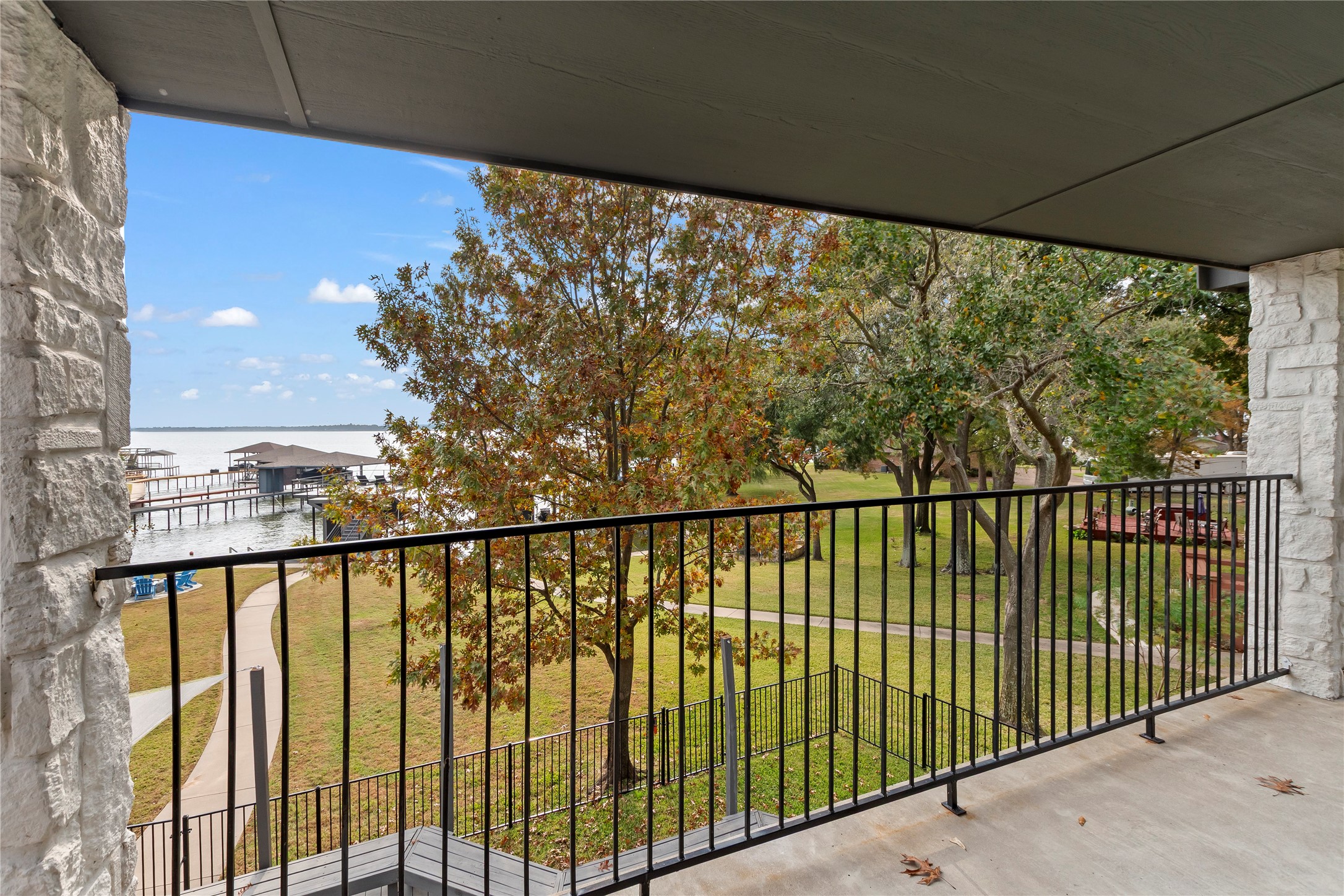 339 Autumn Wood Trail Gun Barrel City TX 75156