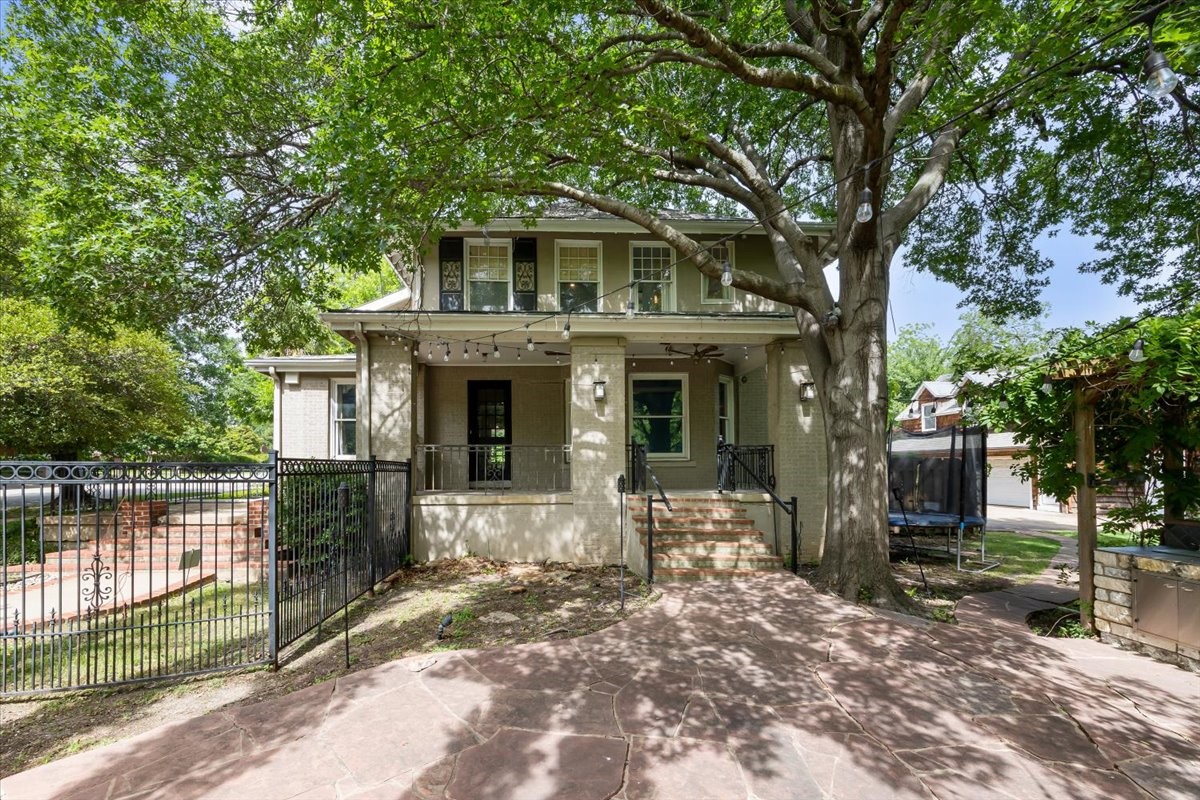 4720 Collinwood Avenue Fort Worth TX 76107