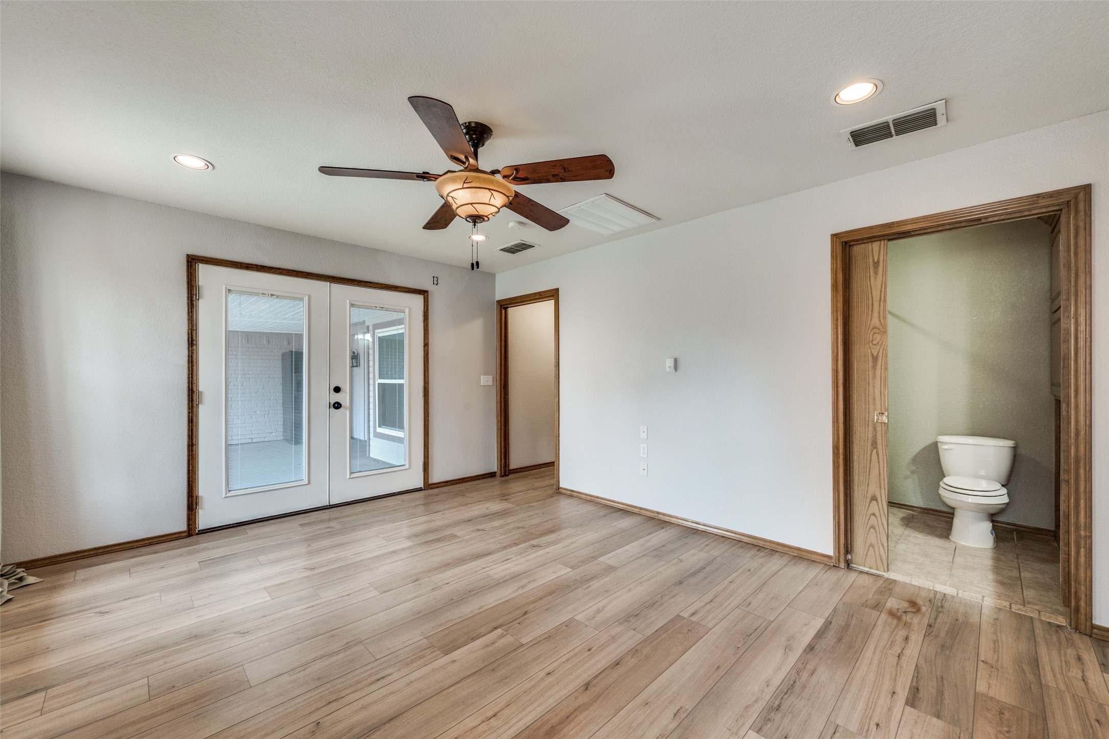 7404 Forrest Lane North Richland Hills TX 76182