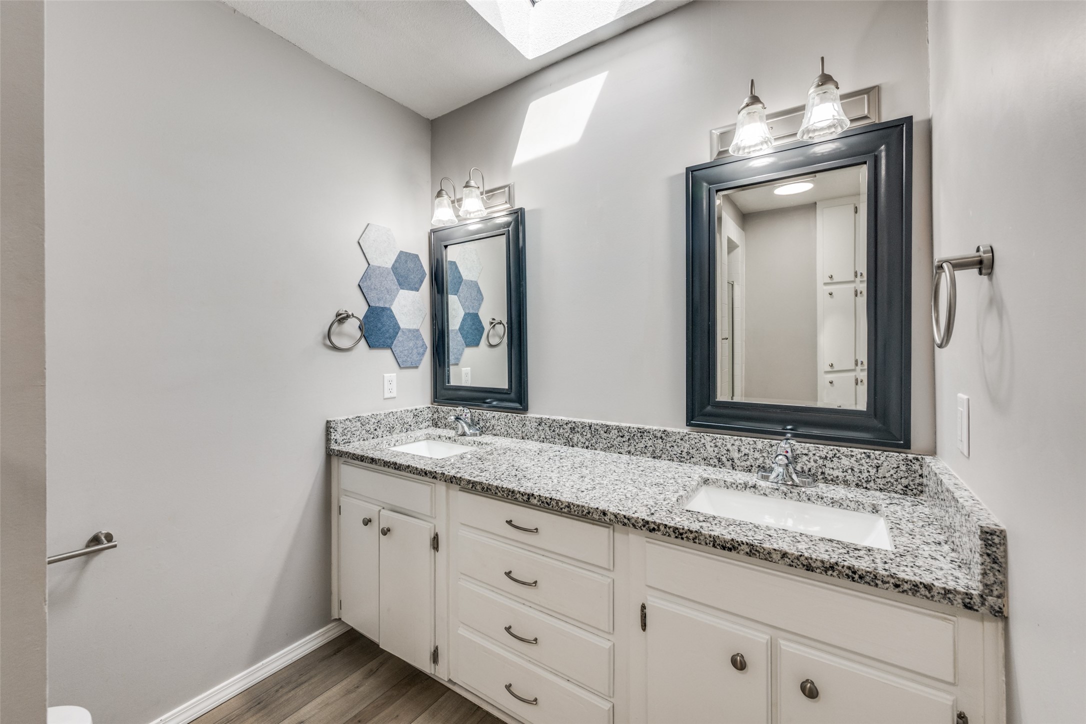 7404 Forrest Lane North Richland Hills TX 76182