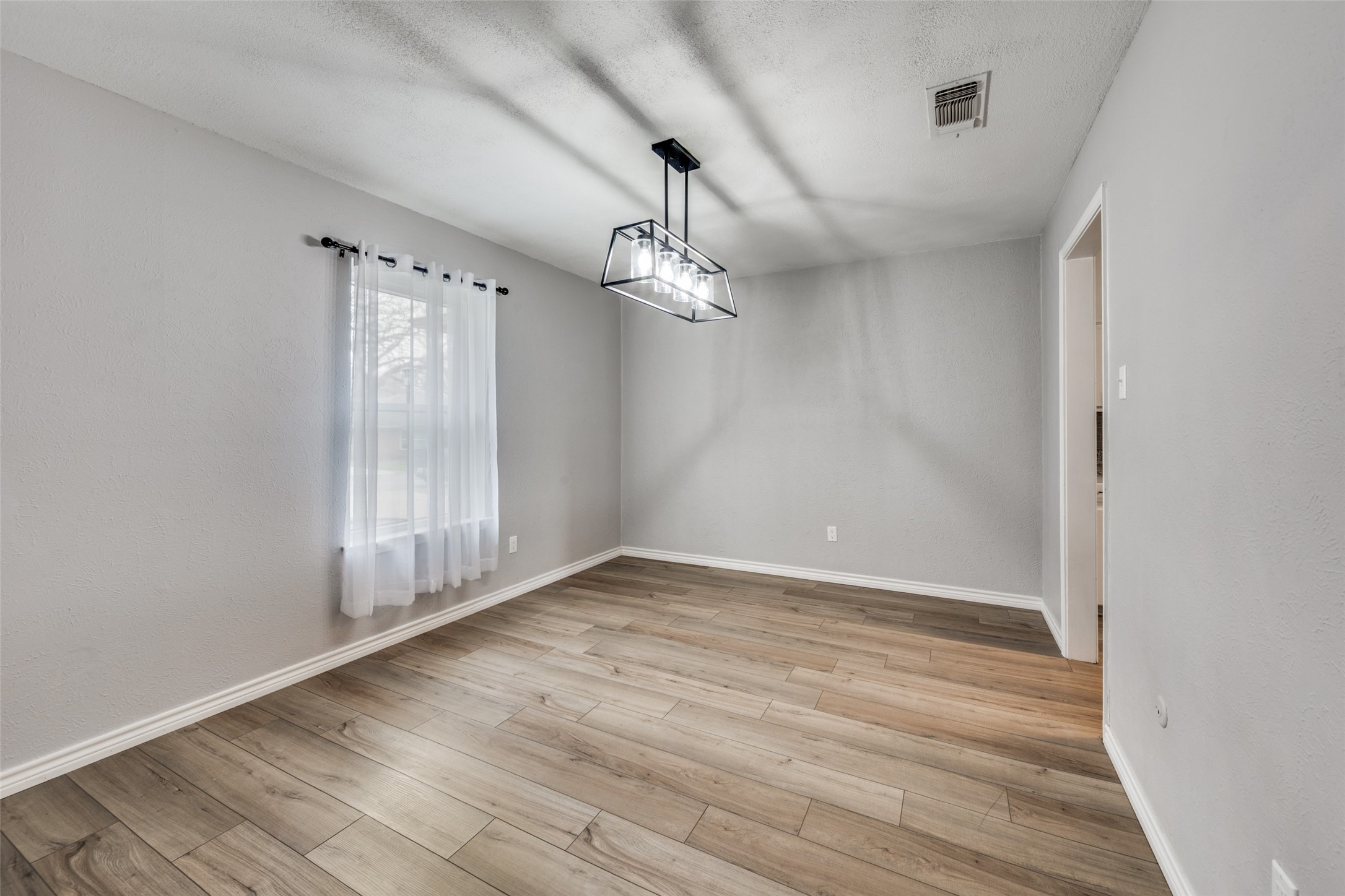 7404 Forrest Lane North Richland Hills TX 76182