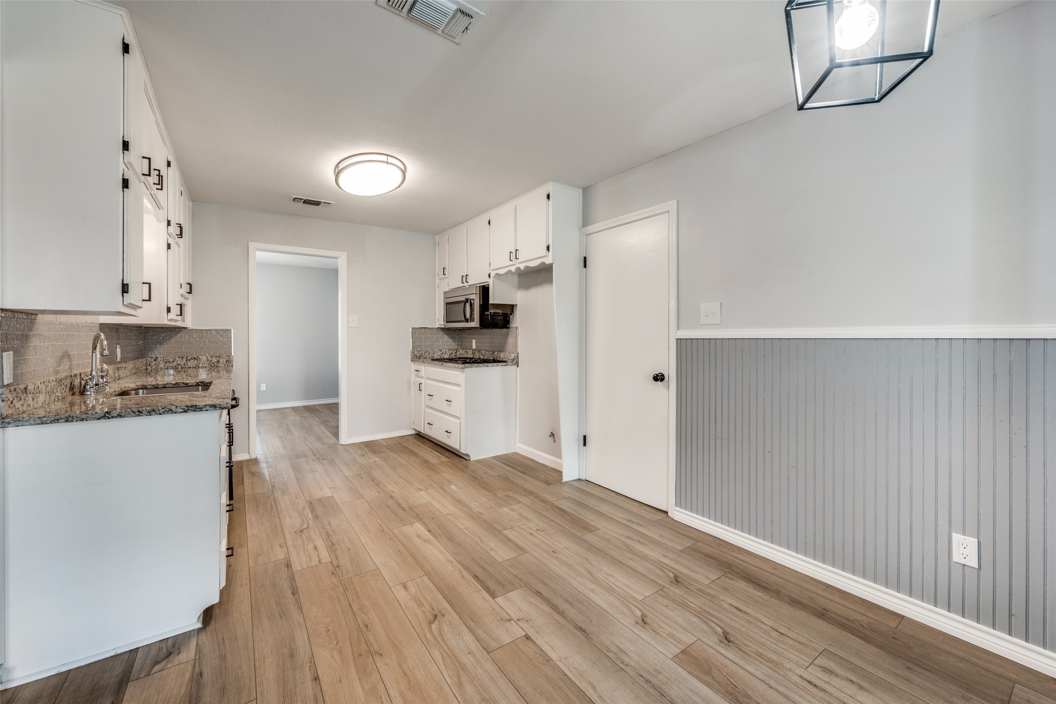 7404 Forrest Lane North Richland Hills TX 76182