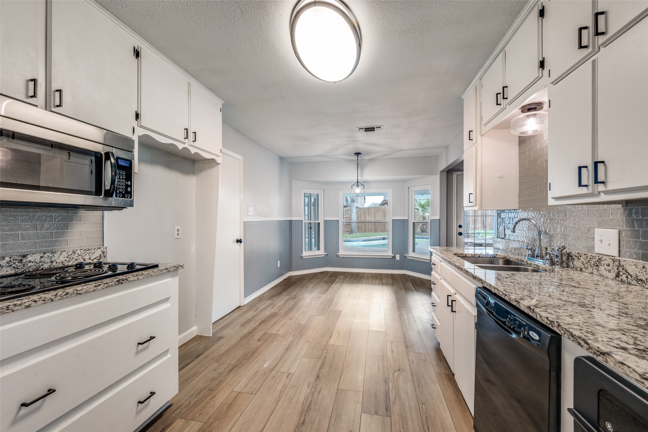 7404 Forrest Lane North Richland Hills TX 76182