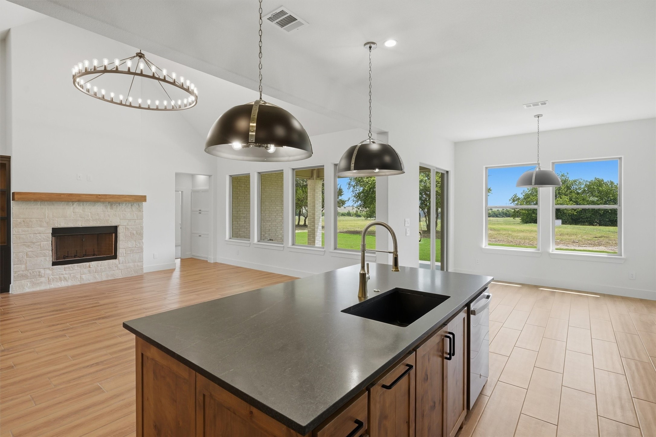 6056 County Road 1229 Godley TX 76044