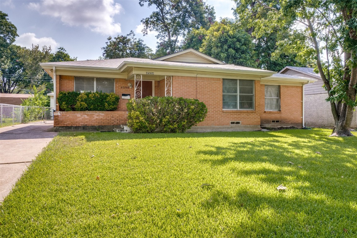 4534 Malden Lane Dallas TX 75216