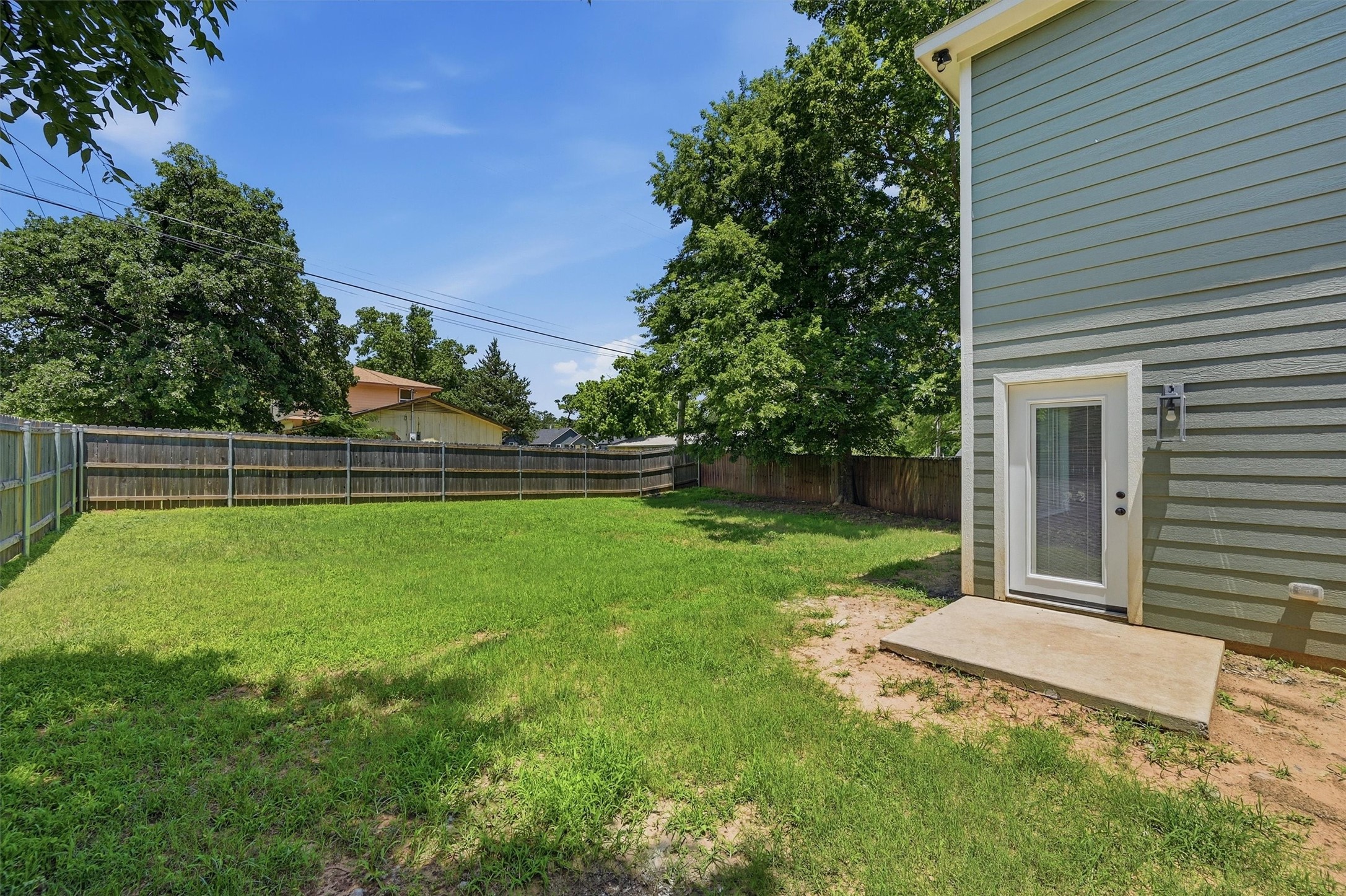 931 W Collins Street Denison TX 75020
