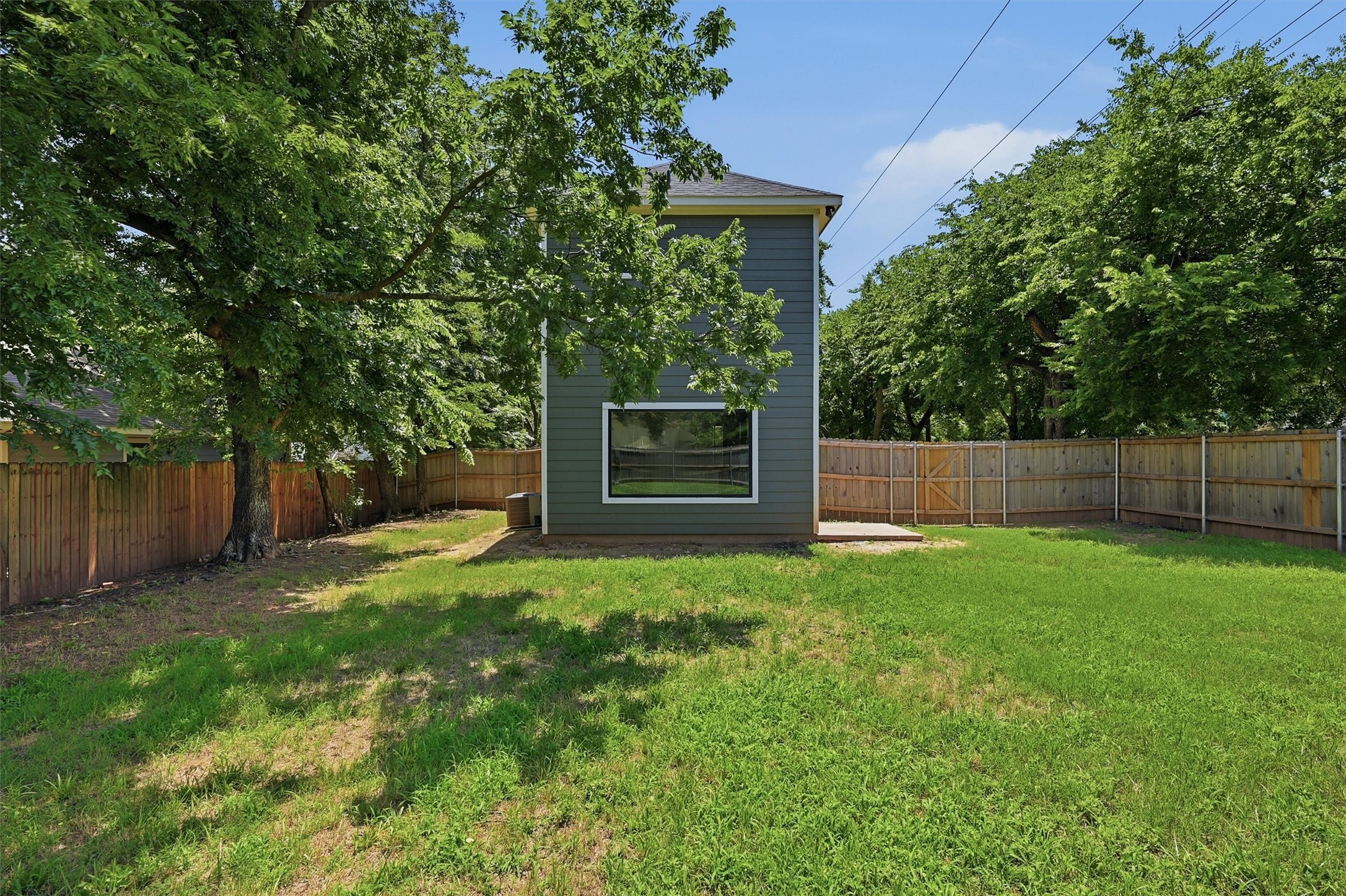 931 W Collins Street Denison TX 75020