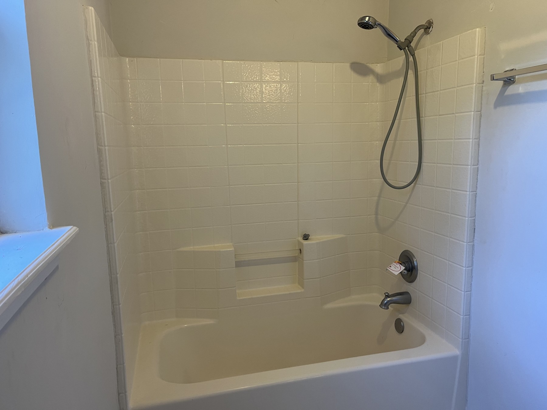 114 N Andrews Drive Robinson TX 76706