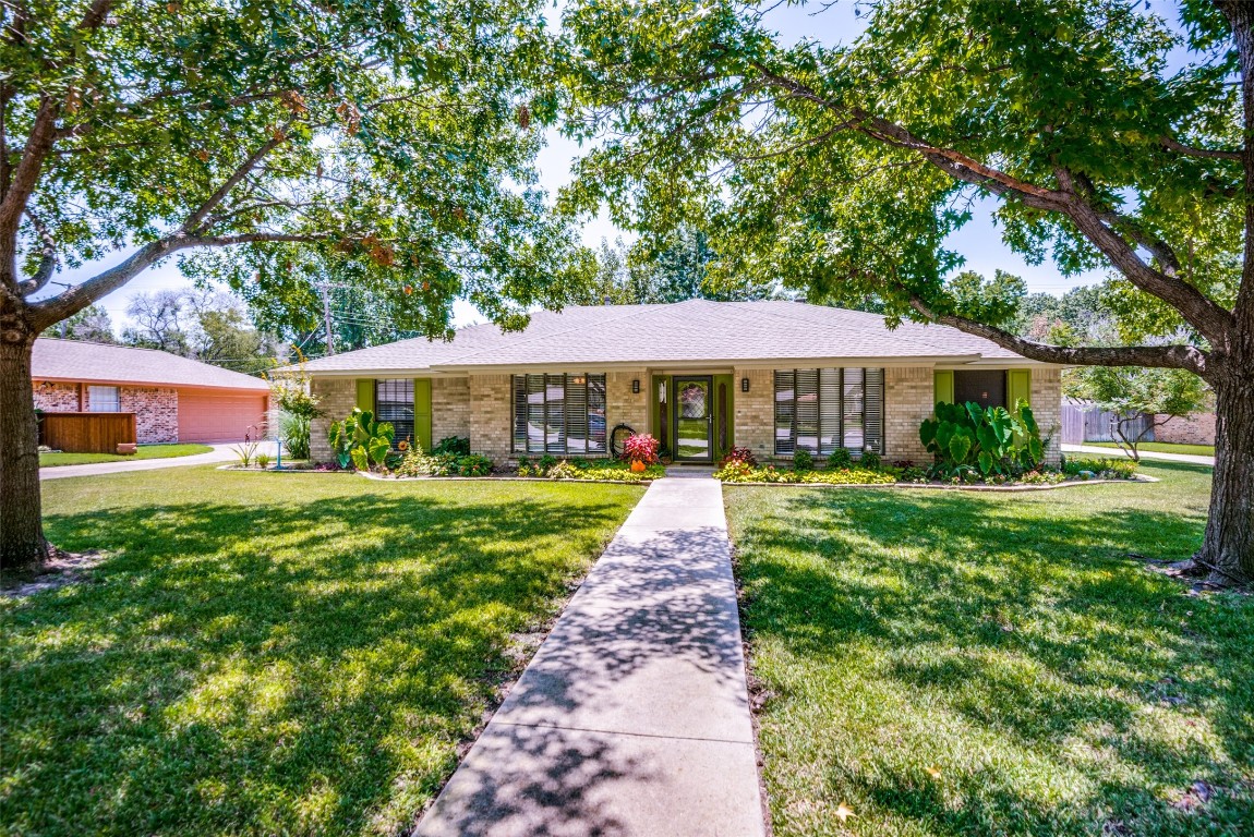 625 Magnolia Street Denton TX 76201