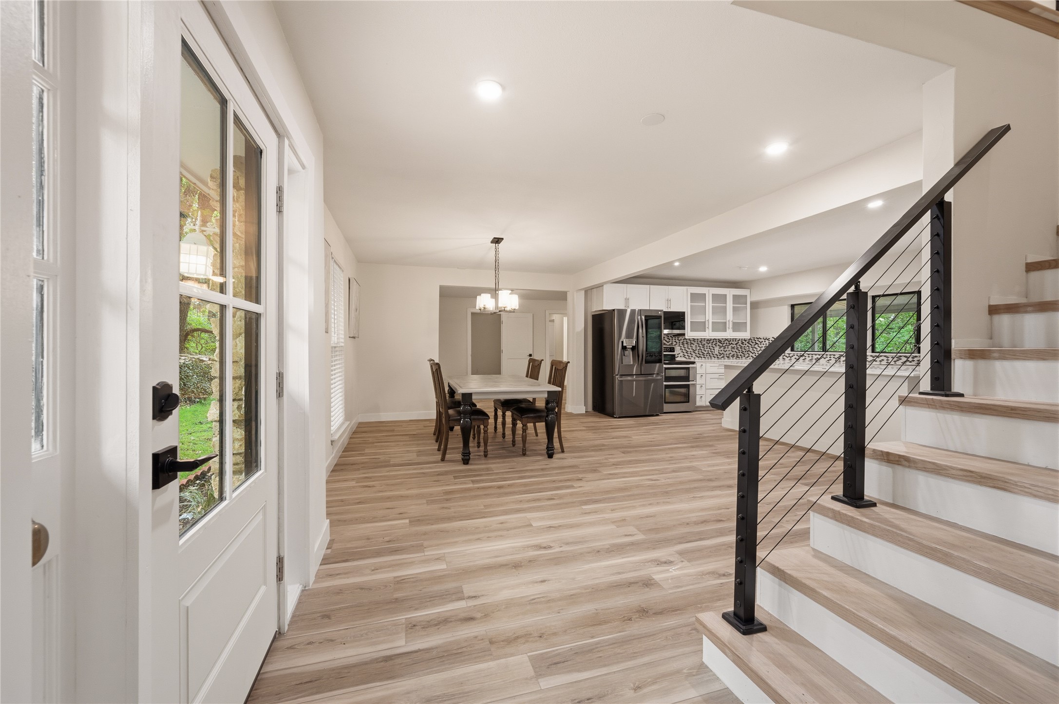 2127 Los Robles Street Grapevine TX 76051