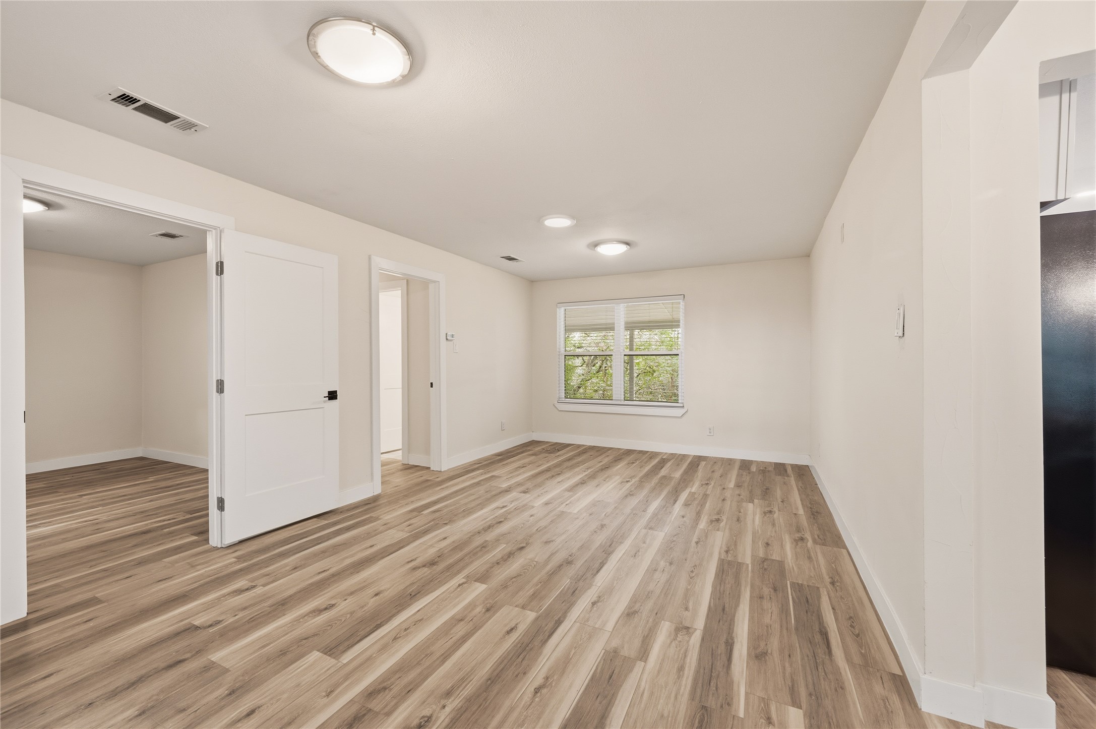 2127 Los Robles Street Grapevine TX 76051